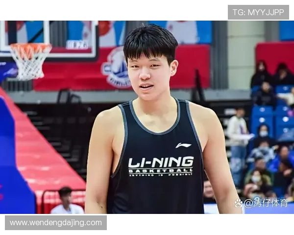 杨瀚森专访:松弛自信成优势 队友不传球也是比赛的一部分 杨瀚森专访:松弛自信成优势 队友不传球也是比赛的一部分